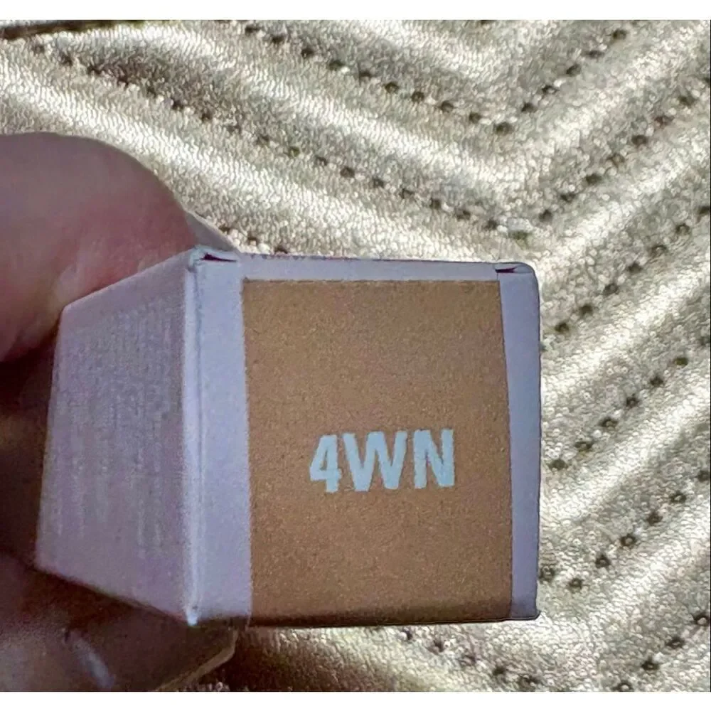 KYLIE COSMETICS - NWT Power Plush Longwear Concealer in 